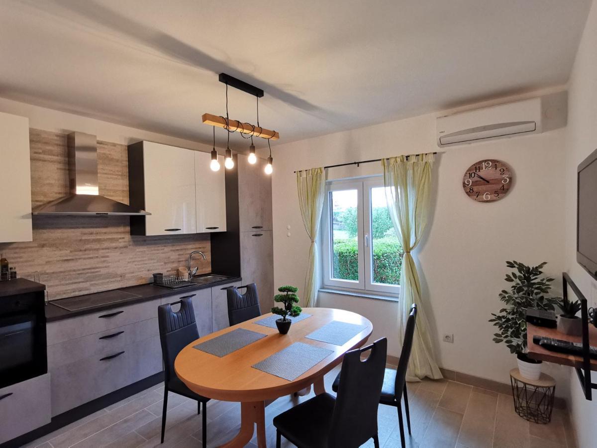 באסקה Apartments Jurandvor מראה חיצוני תמונה