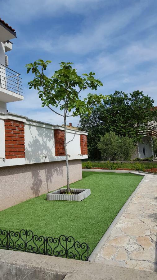 באסקה Apartments Jurandvor מראה חיצוני תמונה